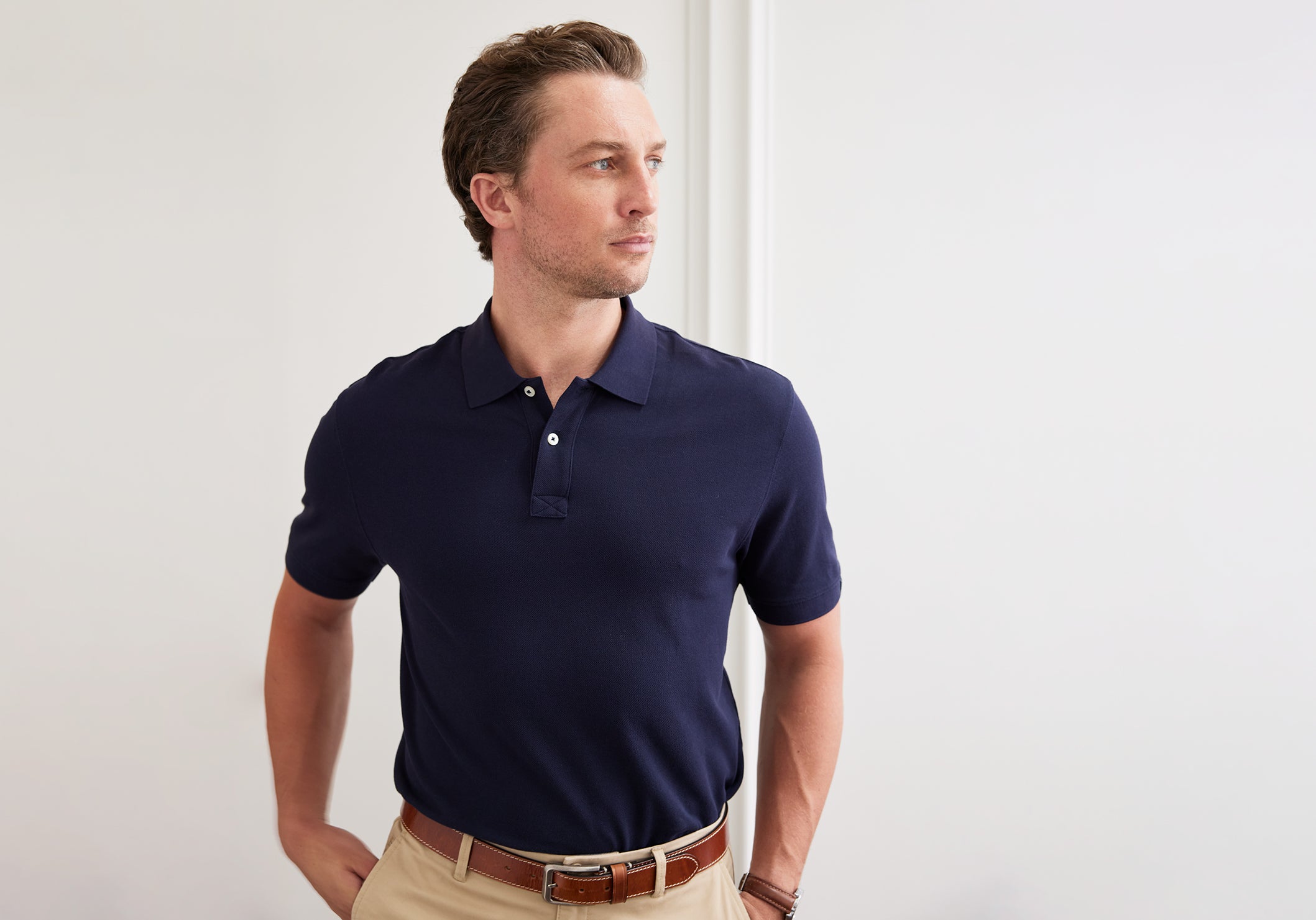 How to wear a polo shirt with jeans