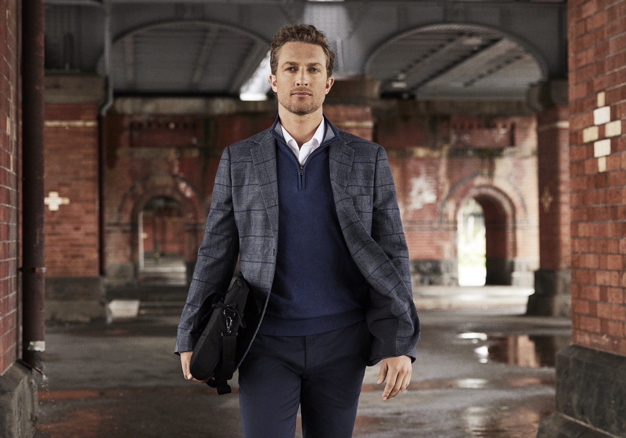 What to Wear to an Interview for Men? - Styling - GAZMAN